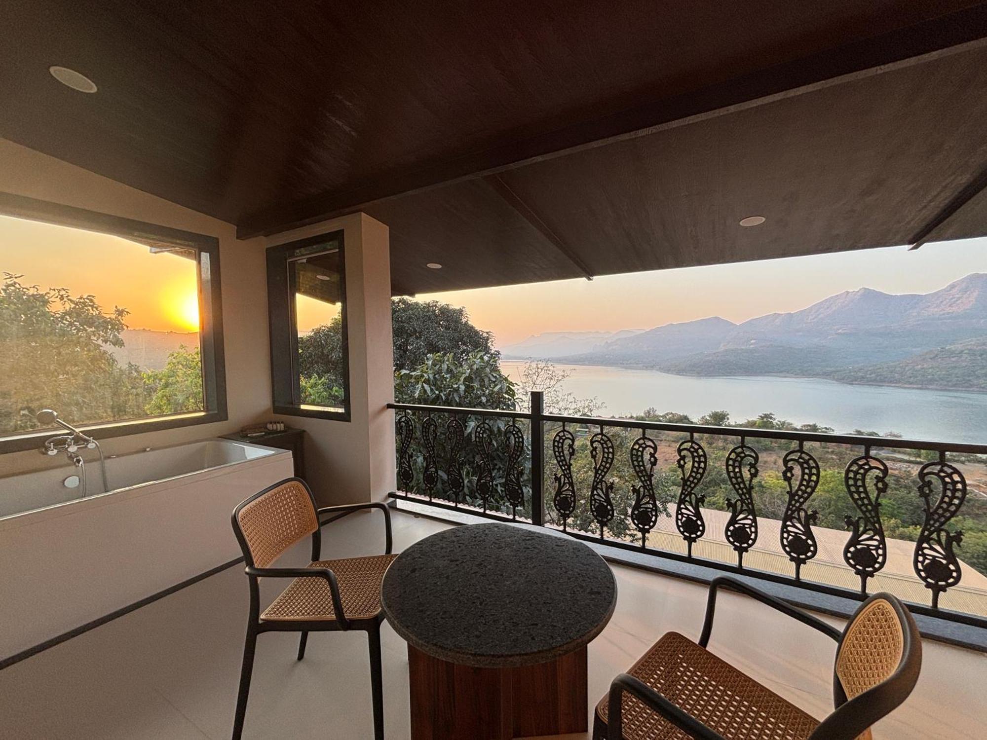 The Green Gate Resort Mulshi Dış mekan fotoğraf